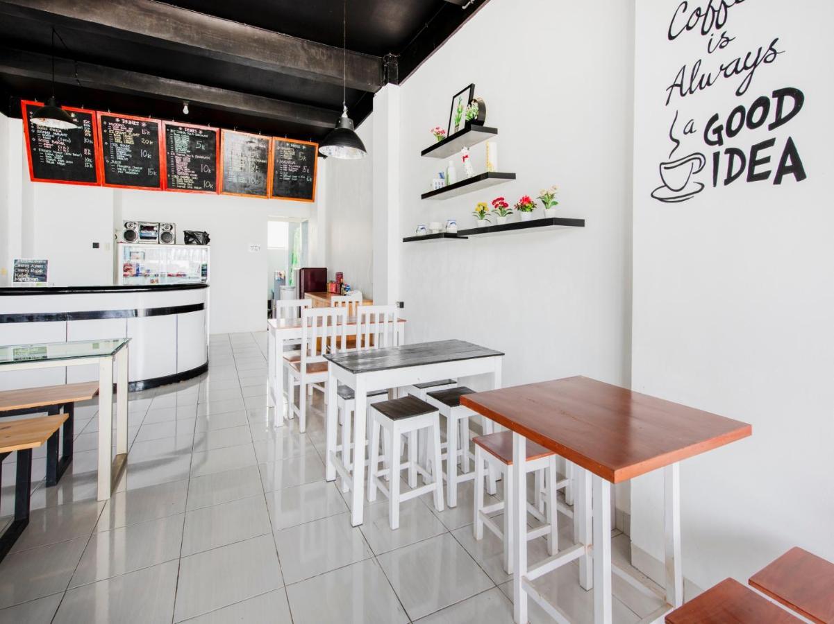 Oyo 3746 Double Tree Guesthouse Purwokerto Exteriör bild
