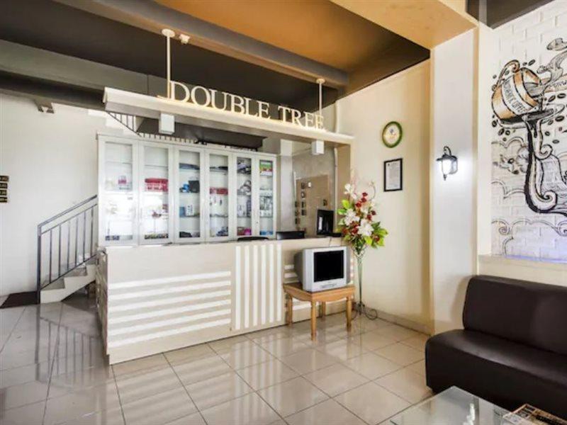 Oyo 3746 Double Tree Guesthouse Purwokerto Exteriör bild