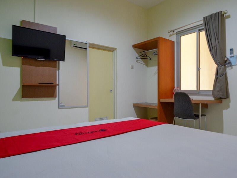 Oyo 3746 Double Tree Guesthouse Purwokerto Exteriör bild