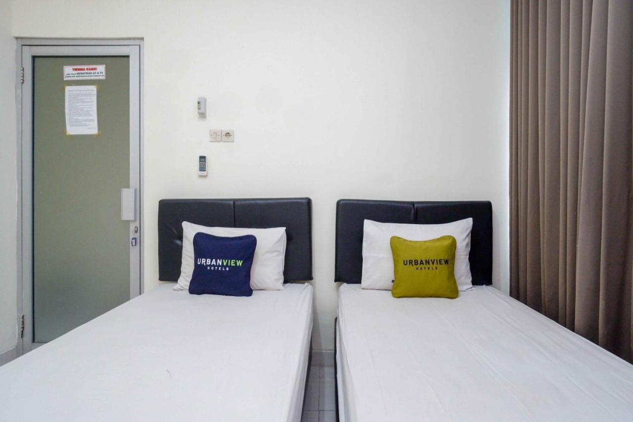 Oyo 3746 Double Tree Guesthouse Purwokerto Exteriör bild