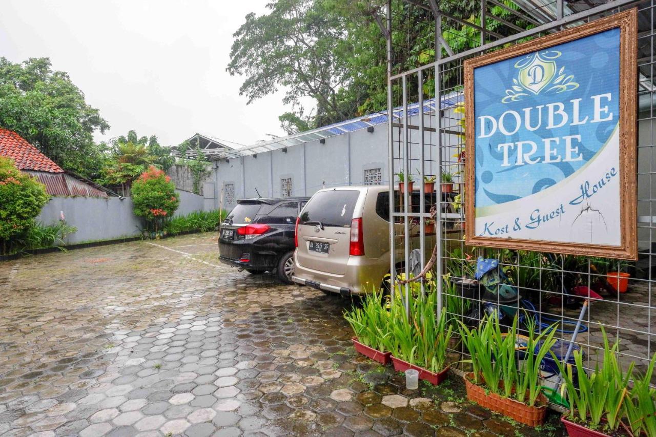 Oyo 3746 Double Tree Guesthouse Purwokerto Exteriör bild