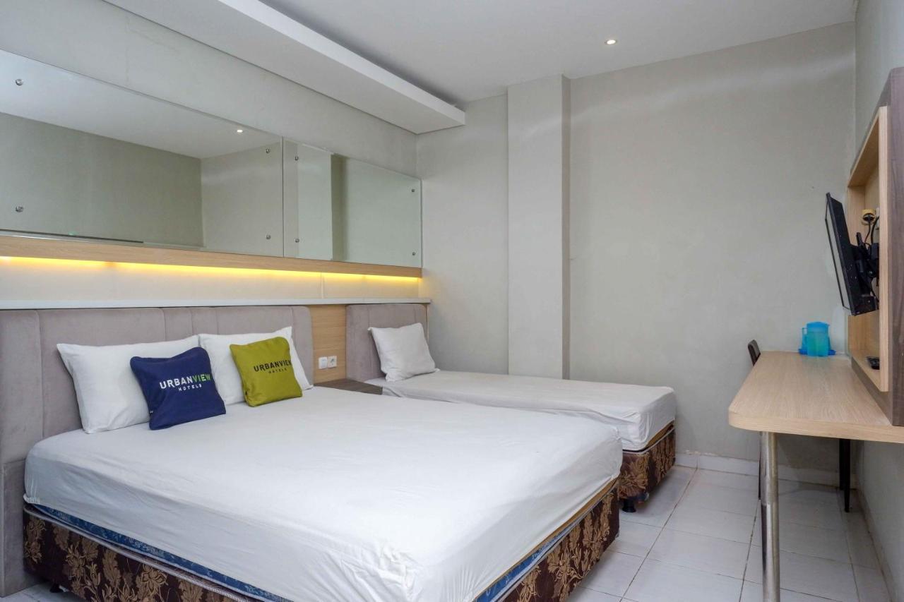Oyo 3746 Double Tree Guesthouse Purwokerto Exteriör bild